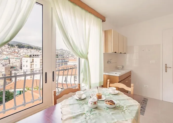 Dimora Bellavista,garage Privato,due Piani شقة سانريمو