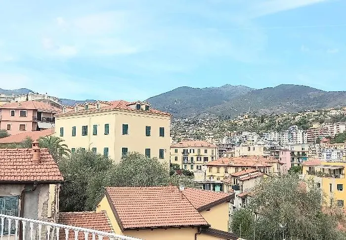 Dimora Bellavista,garage Privato,due Piani 산레모